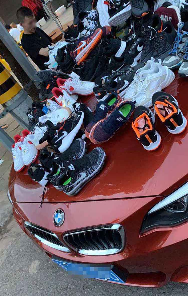 箱包厂,背包厂家礼品背包订做,广告背包订做,地摊经济