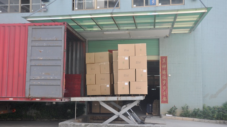 背包代加工厂家-出货 背包代加工厂,背包定制,背包工厂,双肩包定制,礼品背包定制