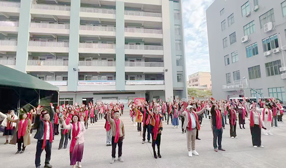 东升国际科技背包厂家.jpg 东升国际科技背包厂家.jpg