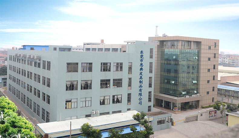 双肩背包厂家,箱包厂家,双肩背包,学生书包,礼品背包定制